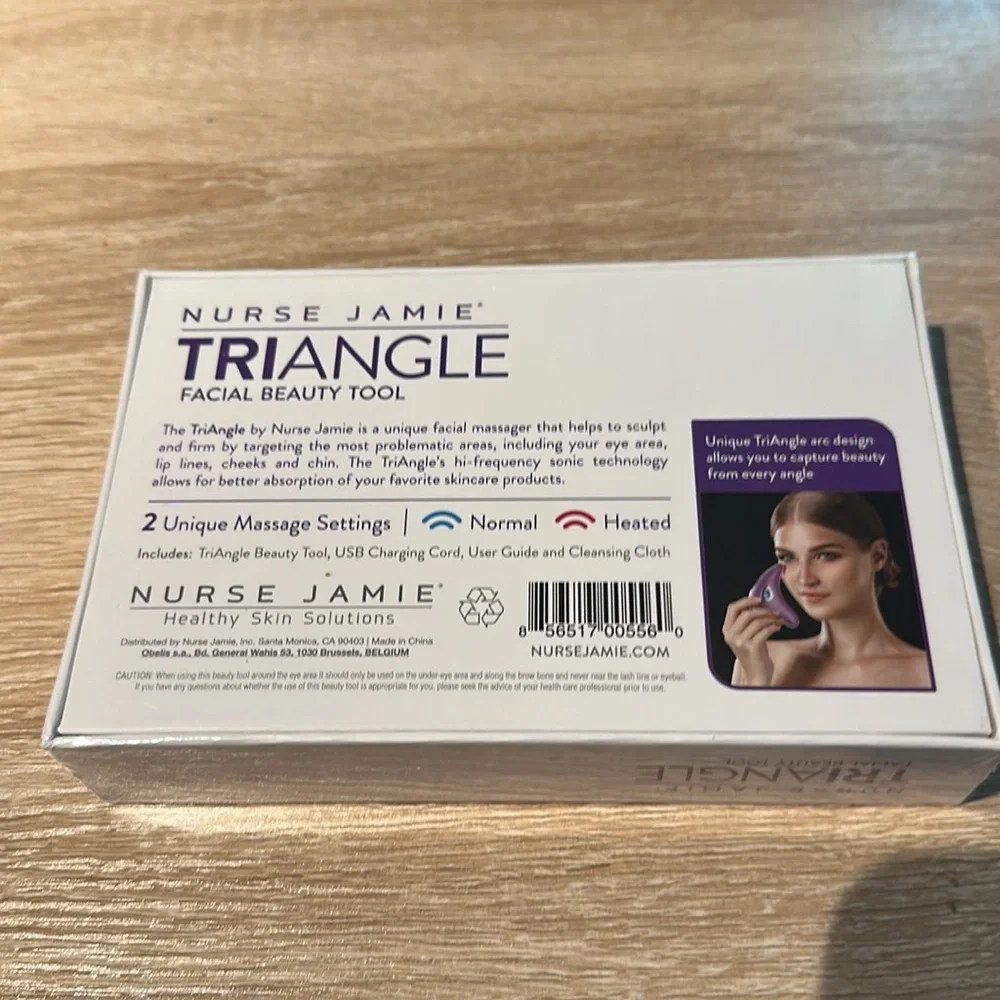 NIB Nurse Jamie triangle‎ facial beauty tool​